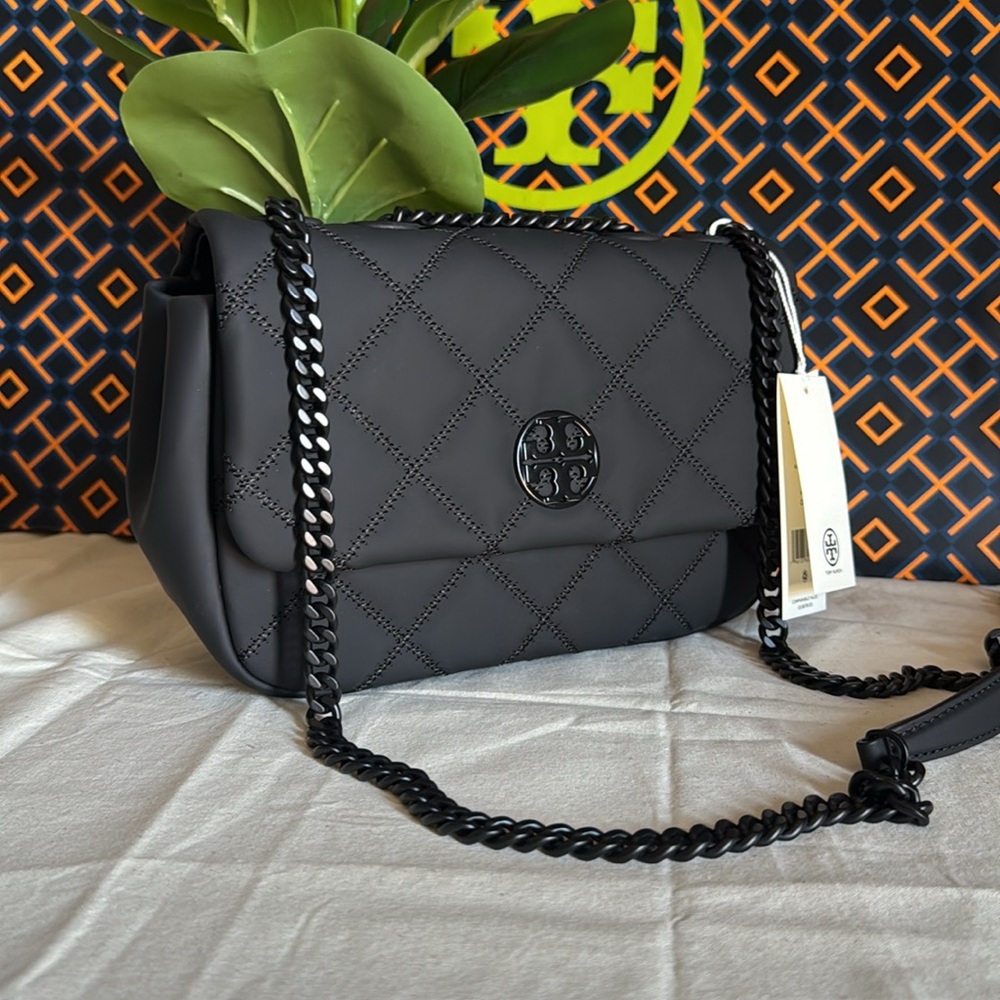 NWT , Tory Burch willa matte small shoulder Black Crossbody Bag